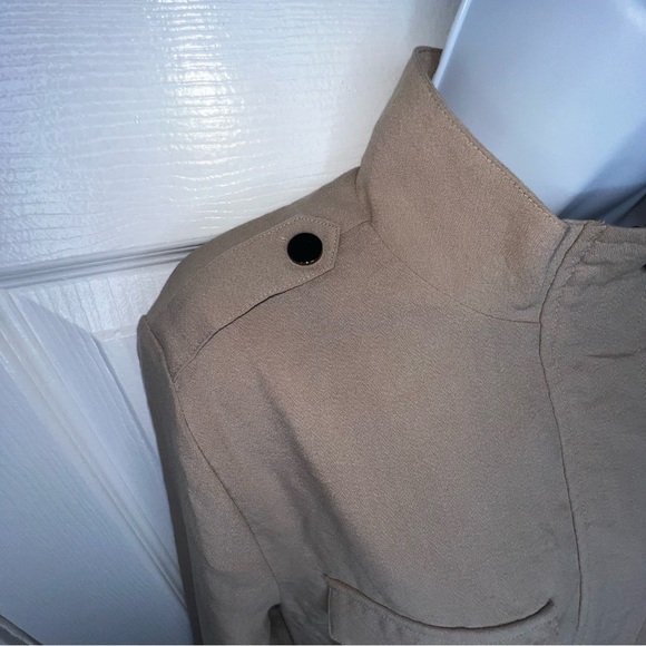 NWT Sage The Label Women’s Medium Nothing But Everything Taupe Jacket M Blazer - Picture 16 of 16